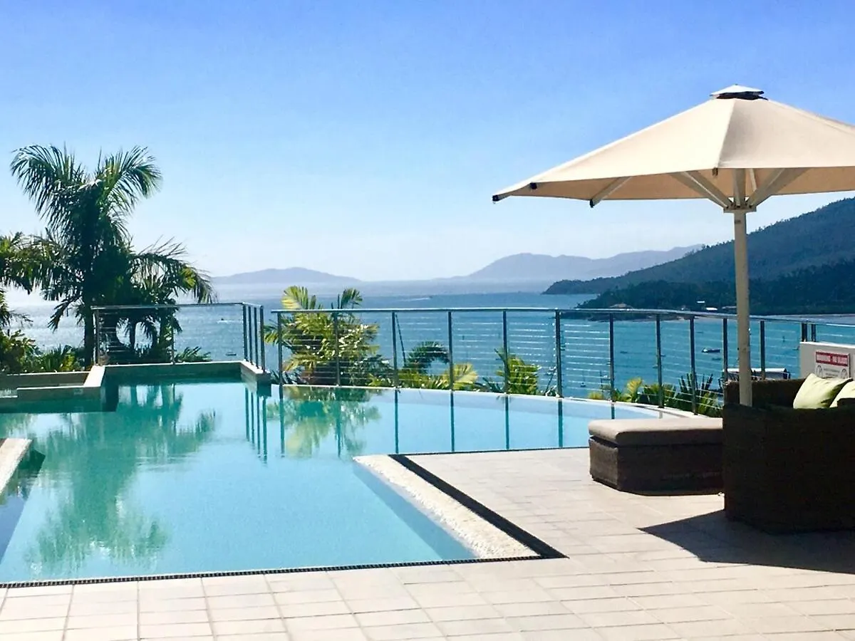 Apartment Seaviews At Searene, Spacious, Pool & Free Wifi Airlie Beach