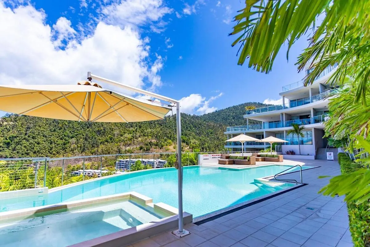 Apartment Seaviews At Searene, Spacious, Pool & Free Wifi Airlie Beach